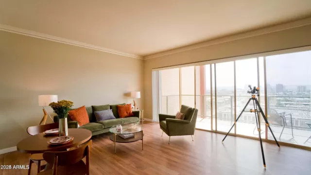 MLS: 6856087 Condo For Sale