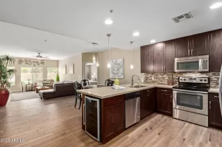 Photo #1: 6856294 Listing 