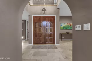 Photo #1: 6856449 Listing