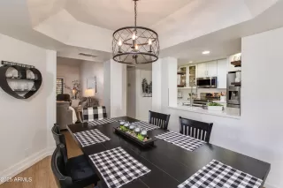 Photo #3: 6856991 Listing 