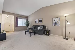 Photo #1: 6857006 Listing