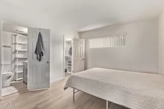 Photo #5: 6857096 Listing 