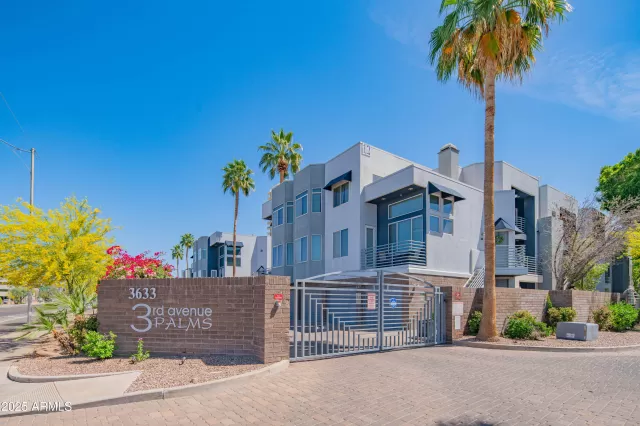 MLS: 6857116 Condo For Sale