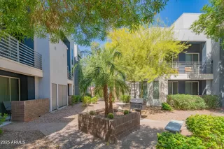 Photo #3: 6857116 Listing