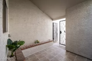 Photo #3: 6857182 Listing 