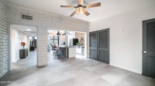 Photo #4: 6857379 Listing 