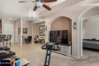 Photo #3: 6857451 Listing