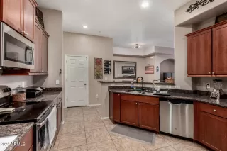 Photo #6: 6857451 Listing