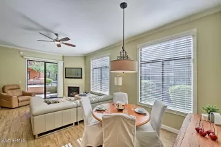 Photo #6: 6857554 Listing