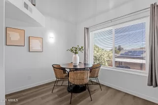 Photo #6: 6857606 Listing 