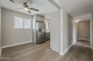 Photo #5: 6857806 Listing