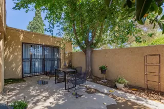 Photo #3: 6857840 Listing