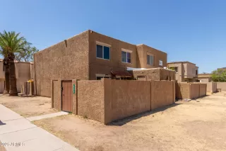 Photo #2: 6857986 Listing