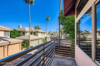 Photo #6: 6858204 Listing