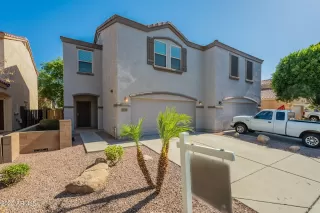 Photo #1: 6858246 Listing