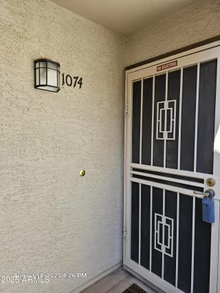 Photo #1: 6858310 Listing 