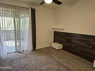 Photo #6: 6858466 Listing 