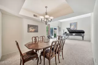 Photo #5: 6858517 Listing