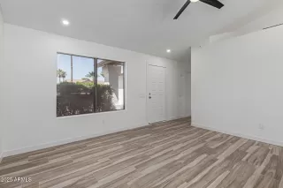 Photo #5: 6858529 Listing 