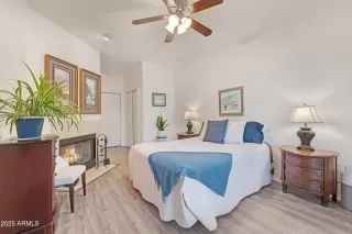 Photo #5: 6858845 Listing