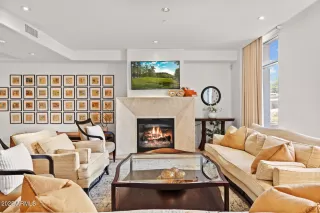 Photo #5: 6858861 Listing