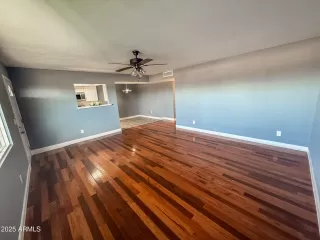 Photo #2: 6858968 Listing 