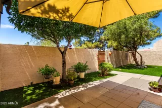 Photo #5: 6858995 Listing