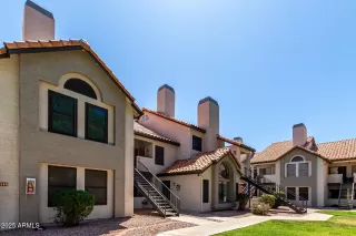 Photo #2: 6859240 Listing