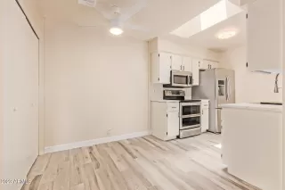 Photo #2: 6859270 Listing 