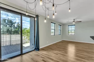 Photo #6: 6859380 Listing 