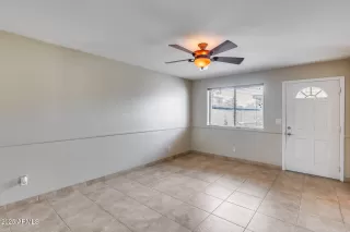 Photo #5: 6859451 Listing 