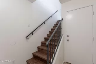 Photo #1: 6859689 Listing 