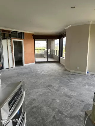 Photo #6: 6859793 Listing 