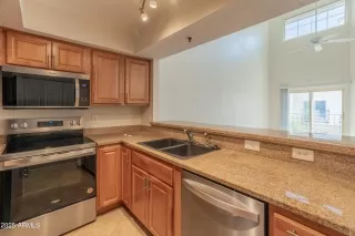 Photo #4: 6859813 Listing 