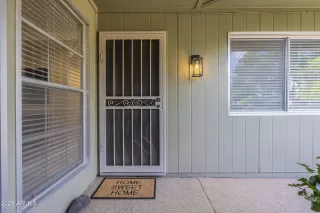 Photo #4: 6859831 Listing