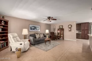 Photo #3: 6859842 Listing