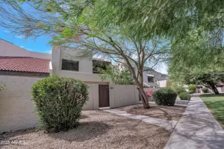 Photo #2: 6859848 Listing