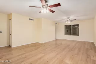 Photo #3: 6859963 Listing