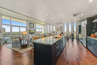 More Details about MLS # 6860130 : 2323 N CENTRAL AVENUE#PH D