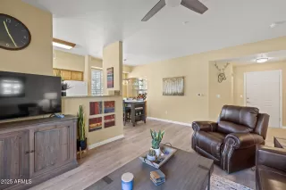 Photo #3: 6860131 Listing