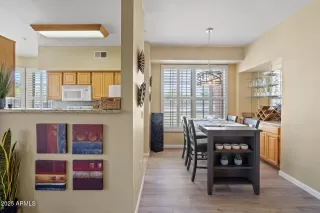 Photo #4: 6860131 Listing