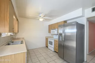 Photo #6: 6860254 Listing