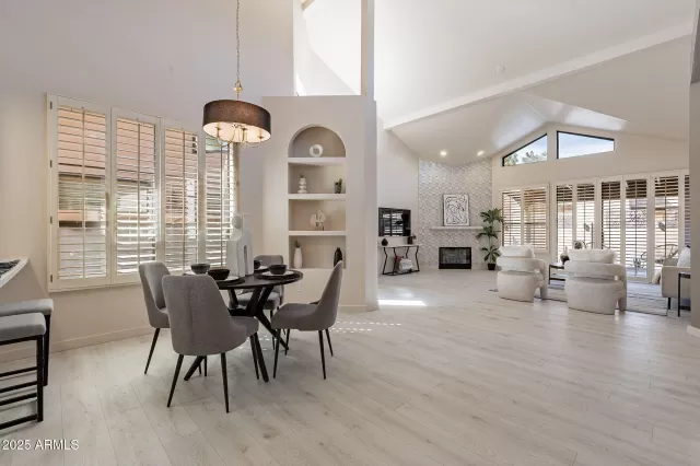 MLS: 6860315 Condo For Sale