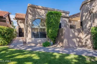 Photo #5: 6860315 Listing 