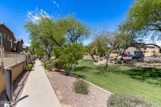 Photo #6: 6860376 Listing 