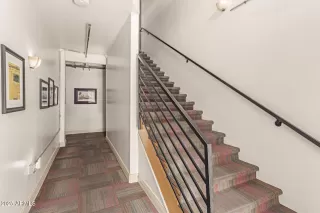 Photo #5: 6860449 Listing 