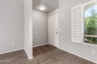 Photo #4: 6860485 Listing