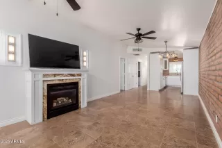 Photo #5: 6860510 Listing 