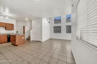 Photo #2: 6860524 Listing 