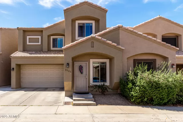 MLS: 6860583 Condo For Sale